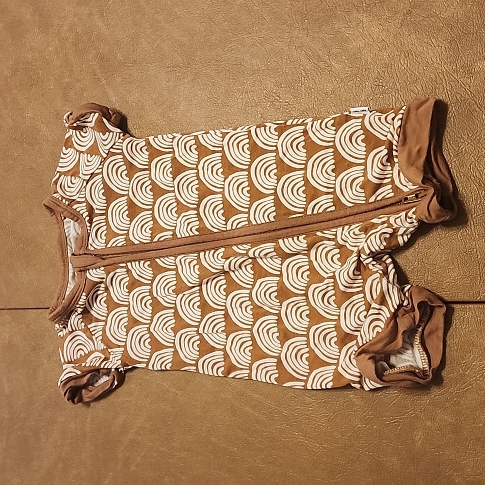 Little Sleepies | Zipper Onsie Short Sleeve | 0-3 mo | Brown Rainbow